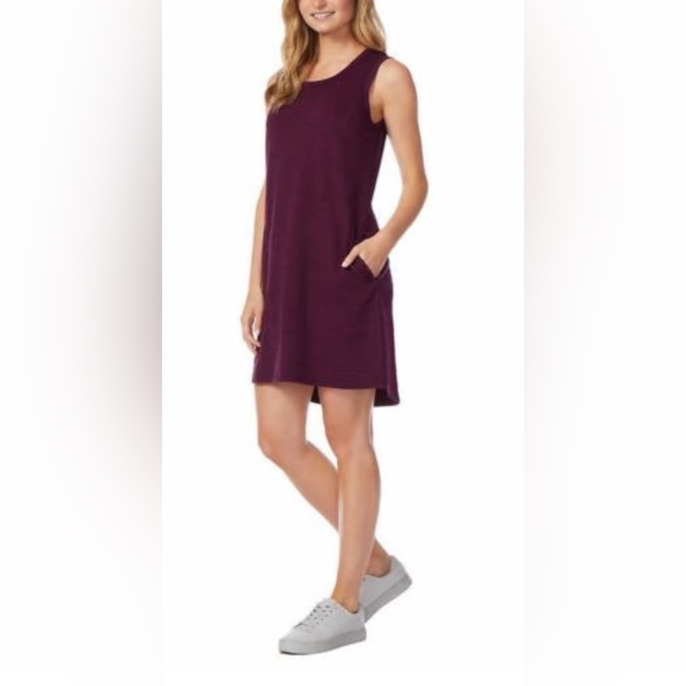 32° Cool Athleisure Dress Fleece Lined Sporty Preppy Versatile Size Medium NWT